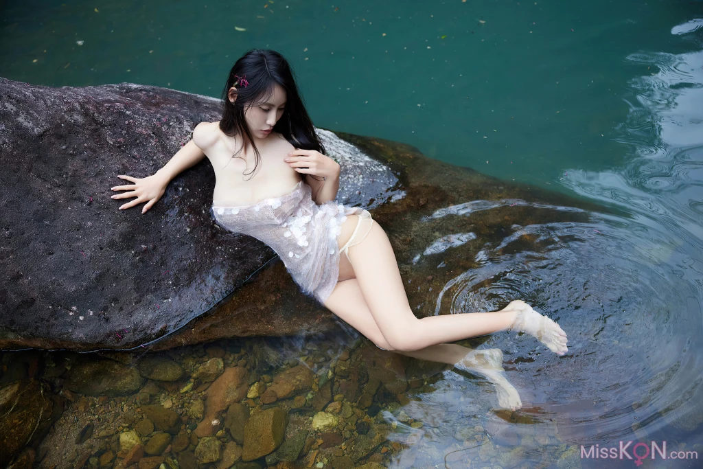 [XR Uncensored] lingyu69: 内购版 小溪露出 (77 photos)