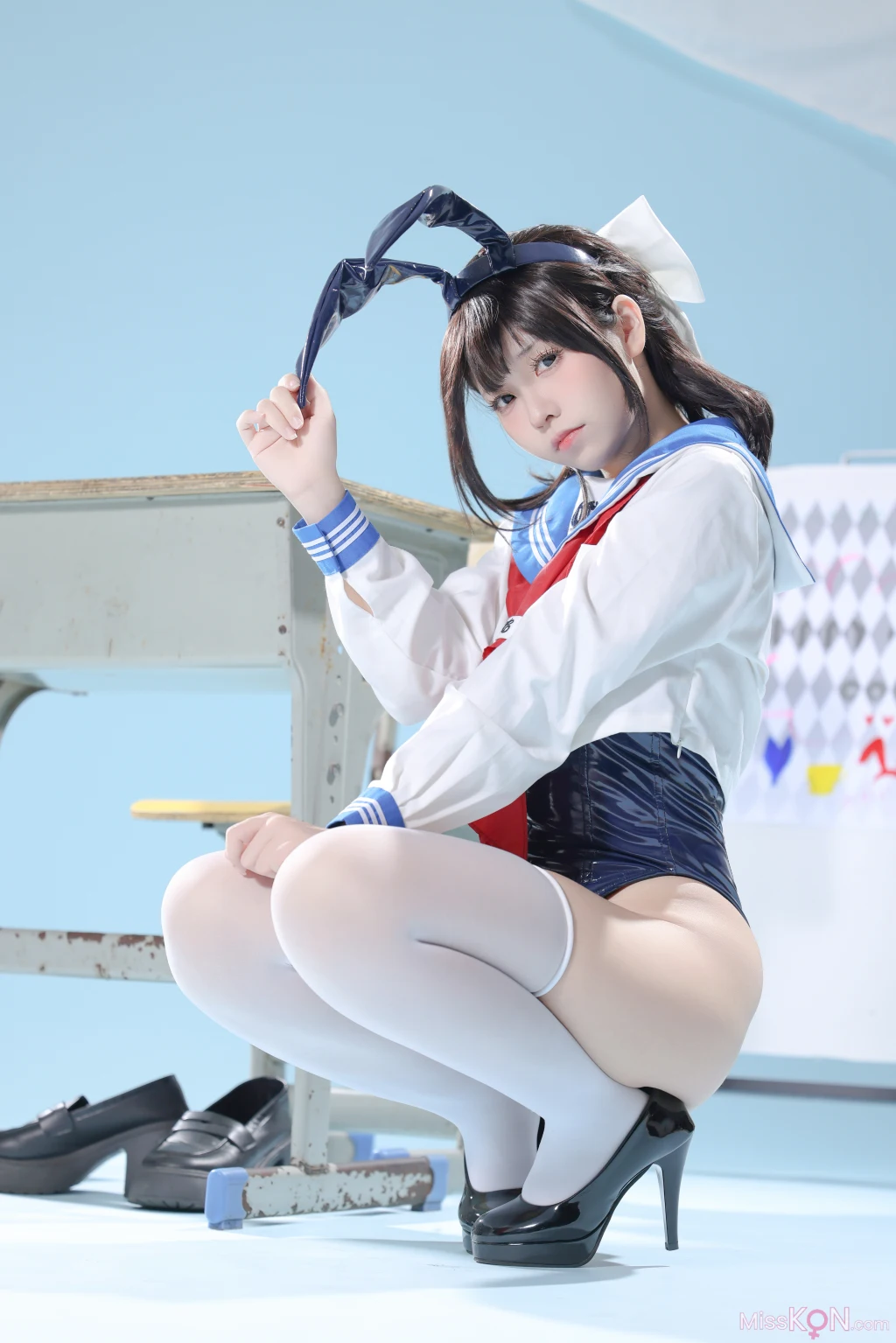 Coser@G44不会受伤: 水手服兔女郎咖啡厅 (27 photos)