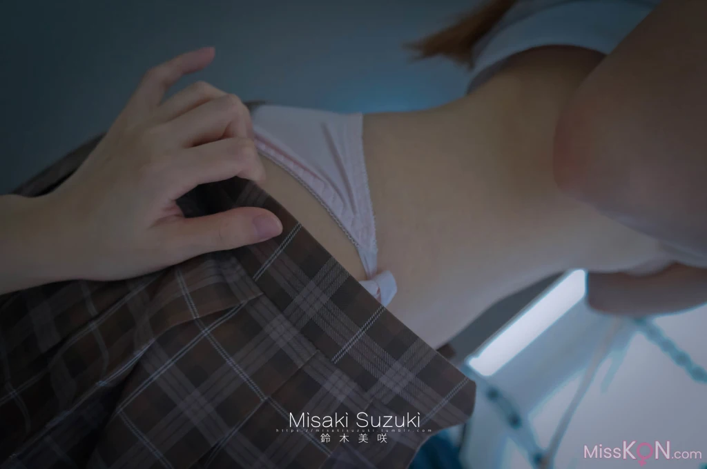Coser@铃木美咲 (Misaki Suzuki): 百合盛开之时（夕方）——纯爱！相互安慰的时刻 (38 photos + 1 video) – Page 3