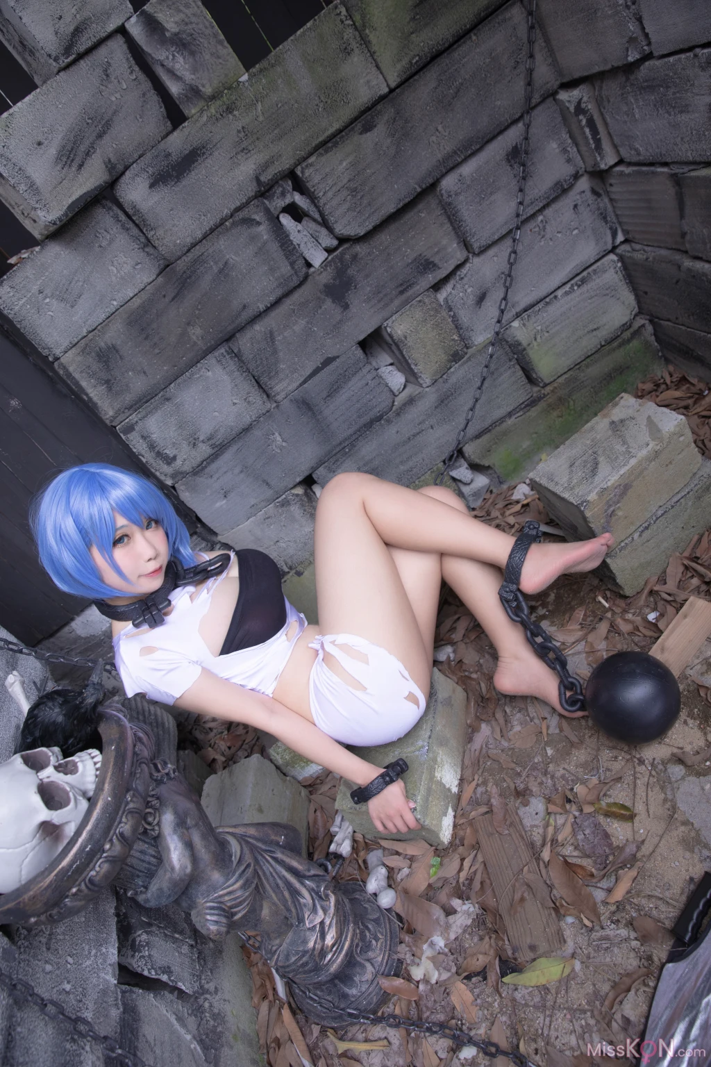Coser@贞子蜜桃: 碧蓝航线 恰巴耶夫 监狱 (18 photos)