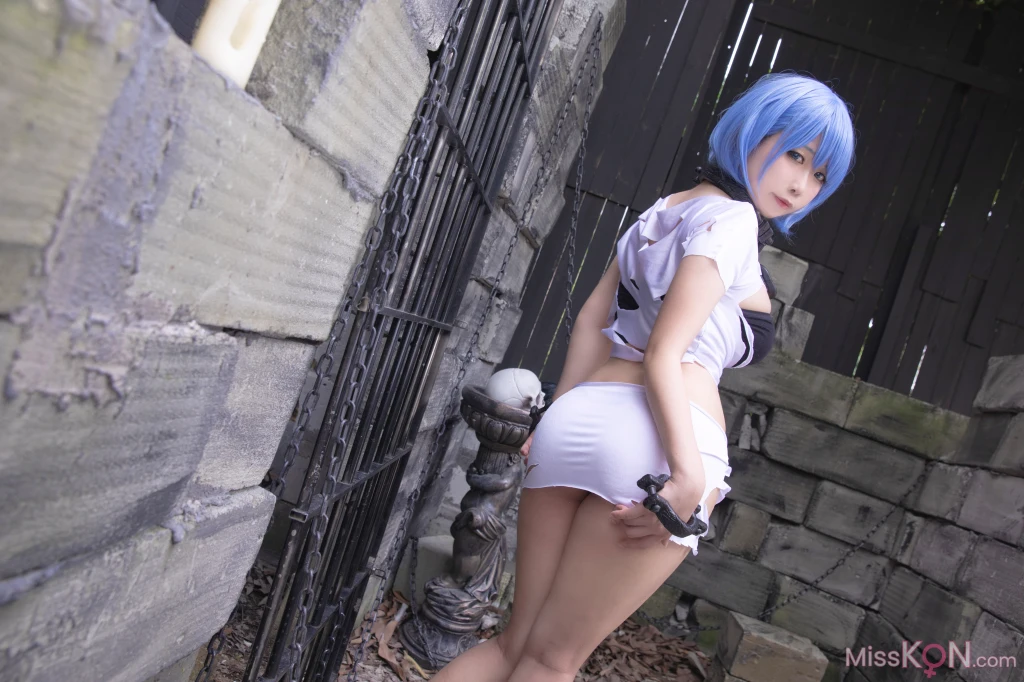 Coser@贞子蜜桃: 碧蓝航线 恰巴耶夫 监狱 (18 photos)