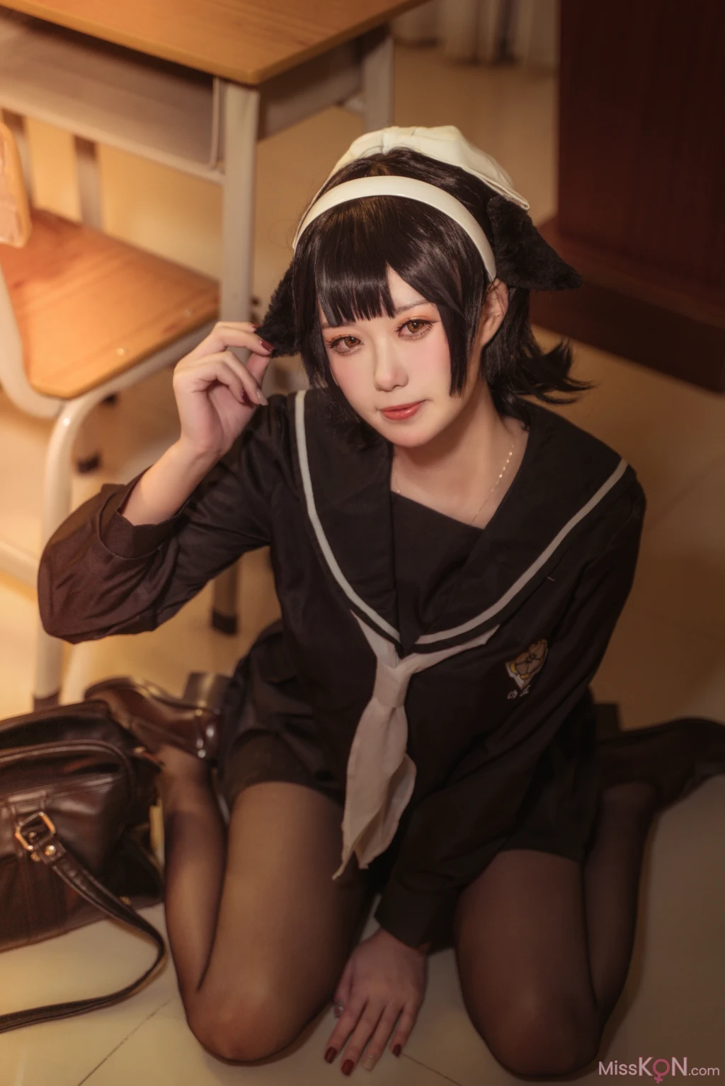 Coser@贞子蜜桃: 碧蓝航线 爱宕高雄制服 (35 photos)