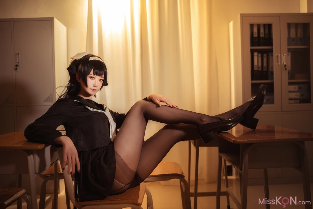 Coser@贞子蜜桃: 碧蓝航线 爱宕高雄制服 (35 photos)