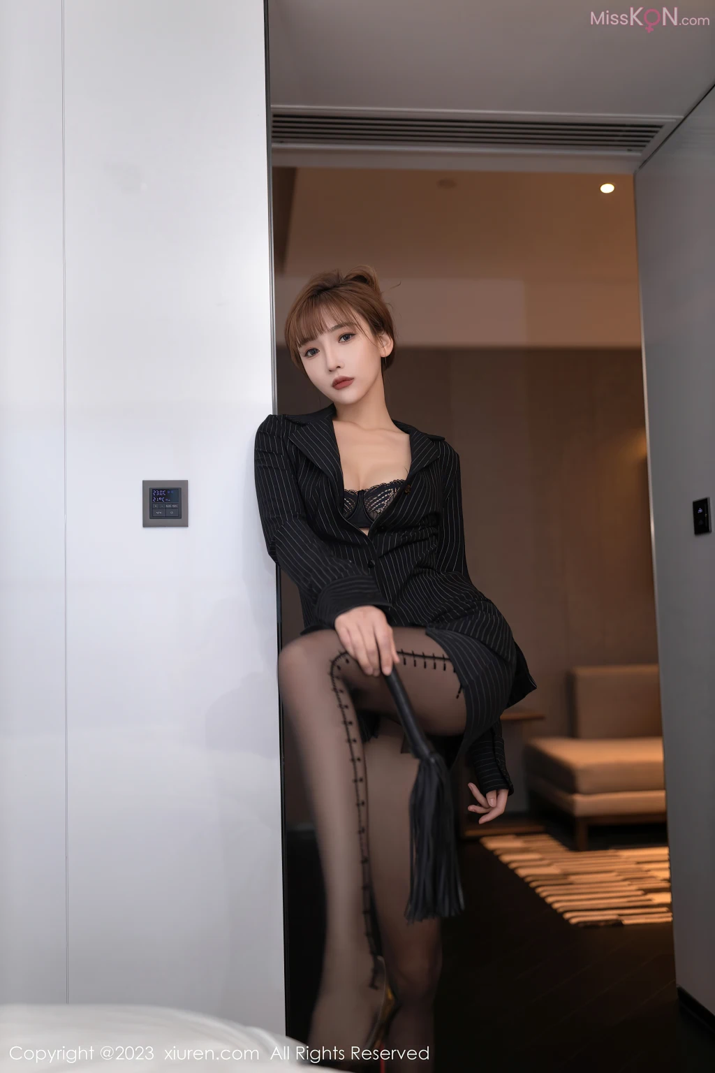 XIUREN No.7675 – 7684 (846 photos)