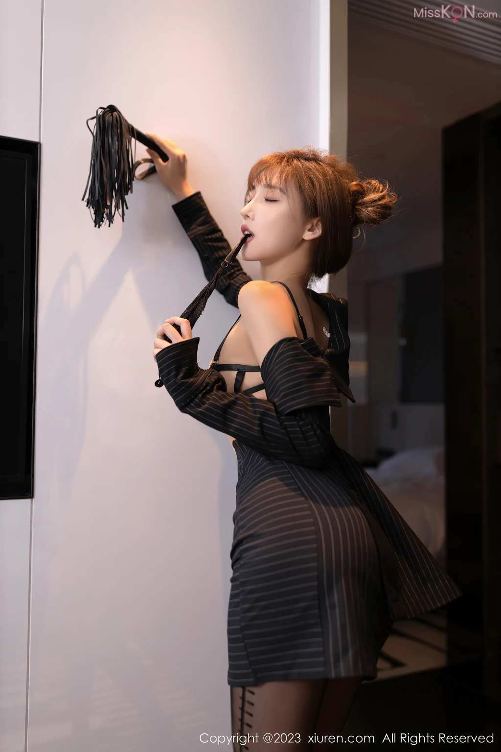 XIUREN No.7675 – 7684 (846 photos)