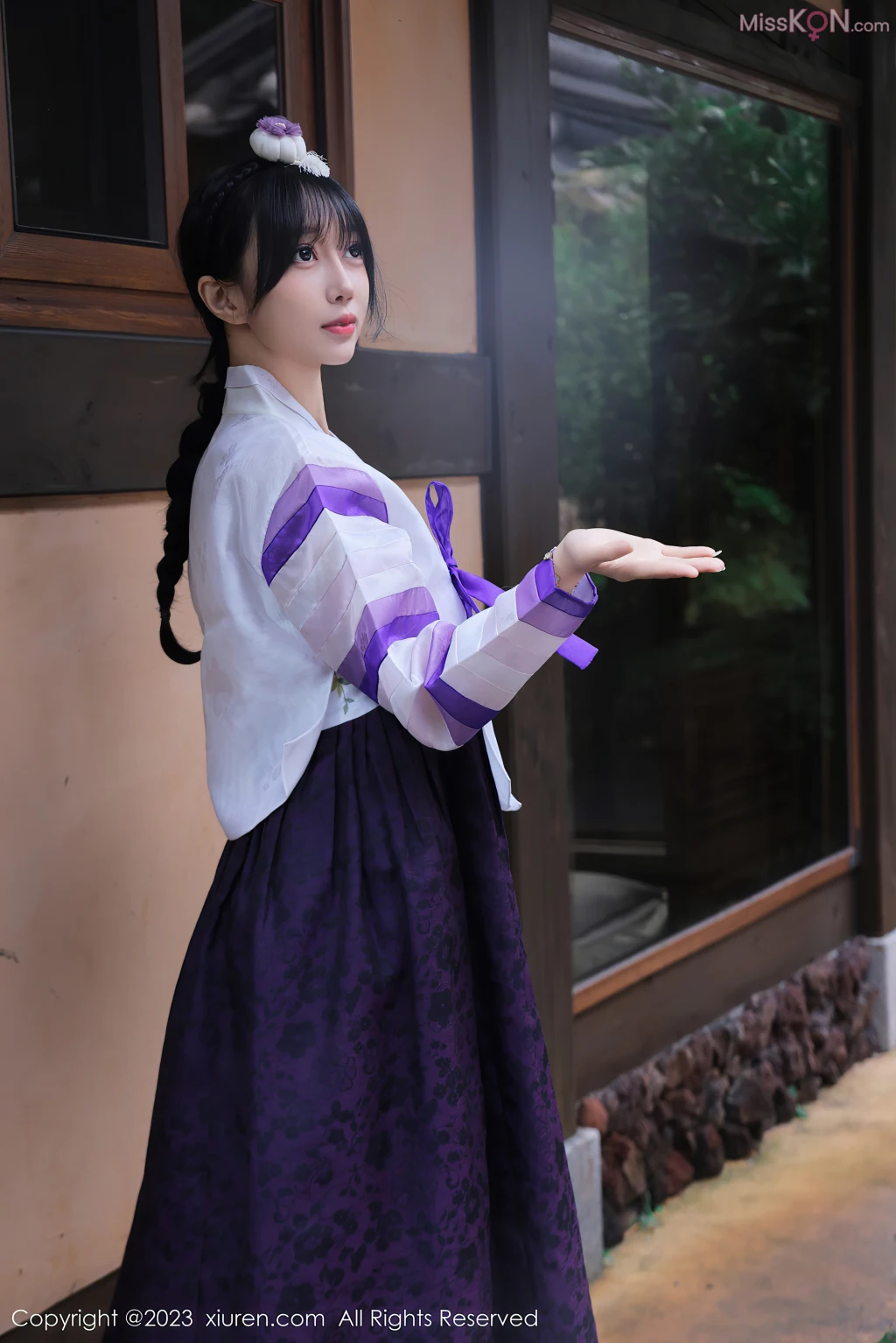 XIUREN No.7675 – 7684 (846 photos)