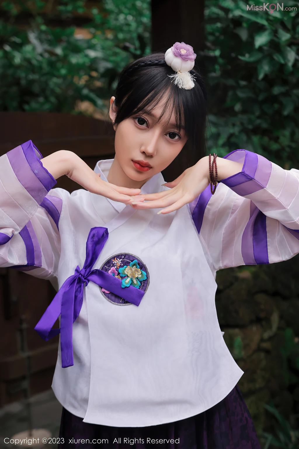 XIUREN No.7675 – 7684 (846 photos)
