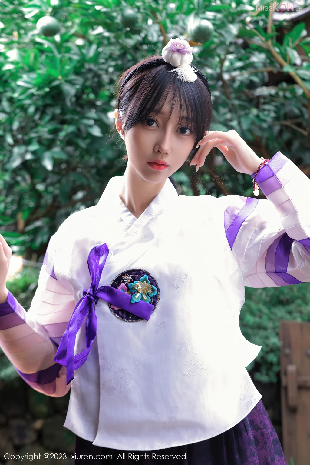 XIUREN No.7675 – 7684 (846 photos)