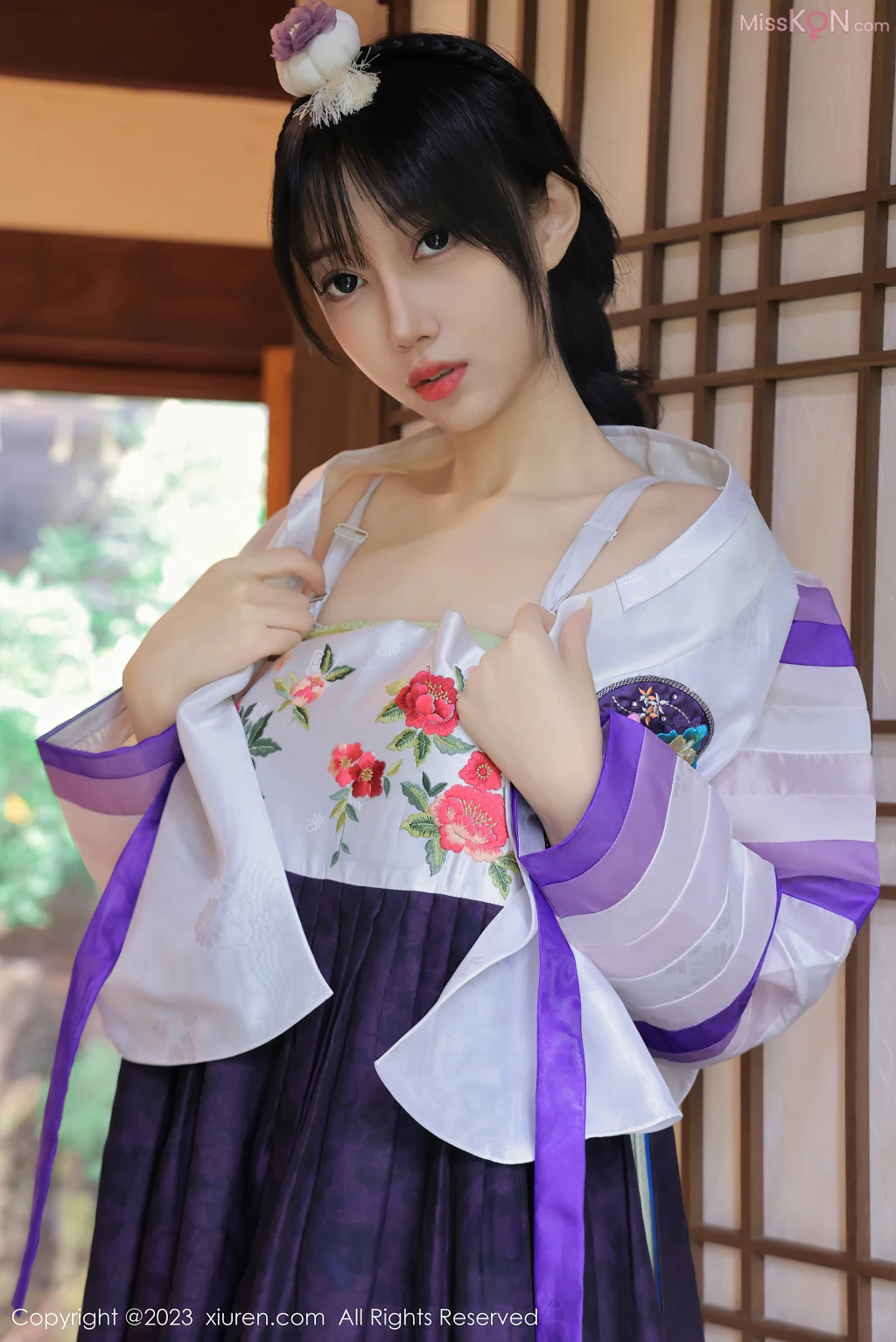 XIUREN No.7675 – 7684 (846 photos)
