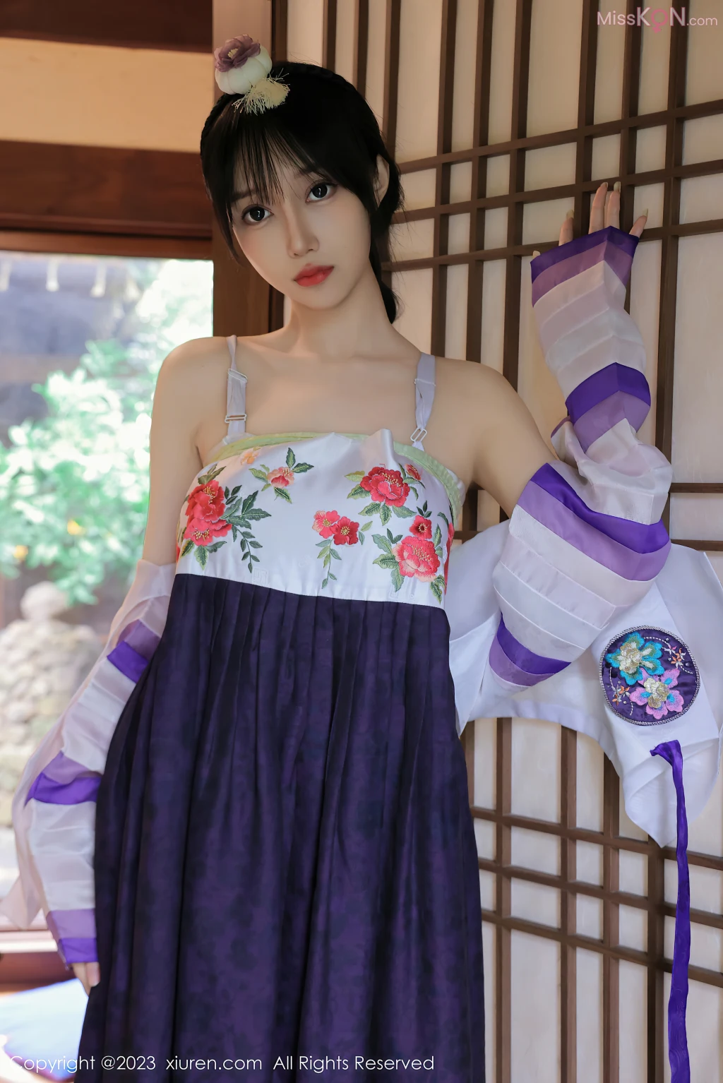 XIUREN No.7675 – 7684 (846 photos)
