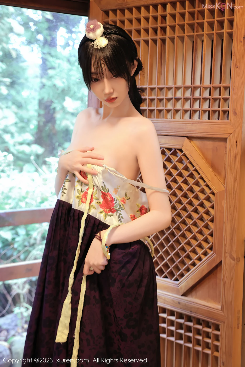 XIUREN No.7675 – 7684 (846 photos)