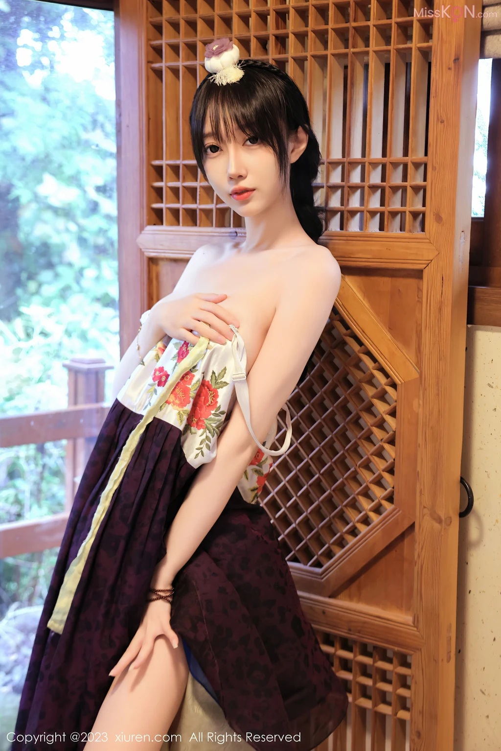 XIUREN No.7675 – 7684 (846 photos)
