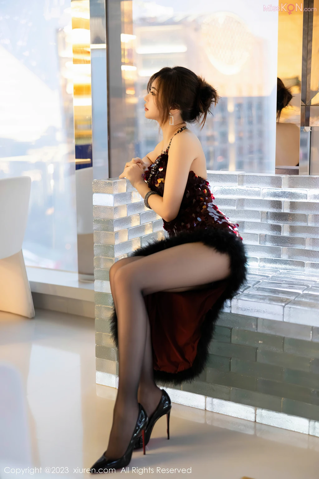 XIUREN No.7675 – 7684 (846 photos)