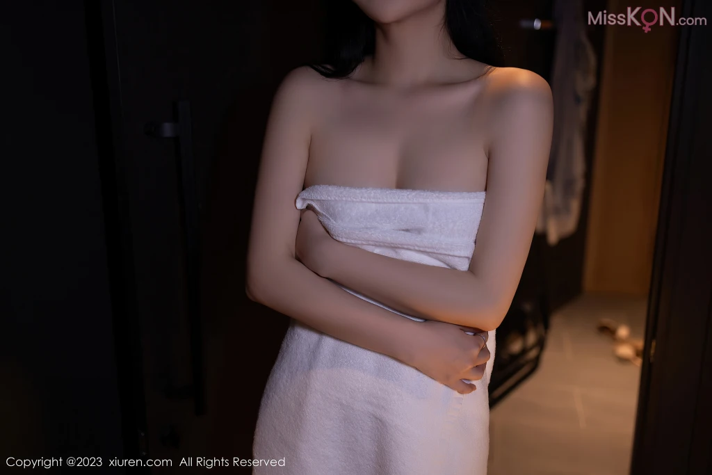 XIUREN No.7675 – 7684 (846 photos)