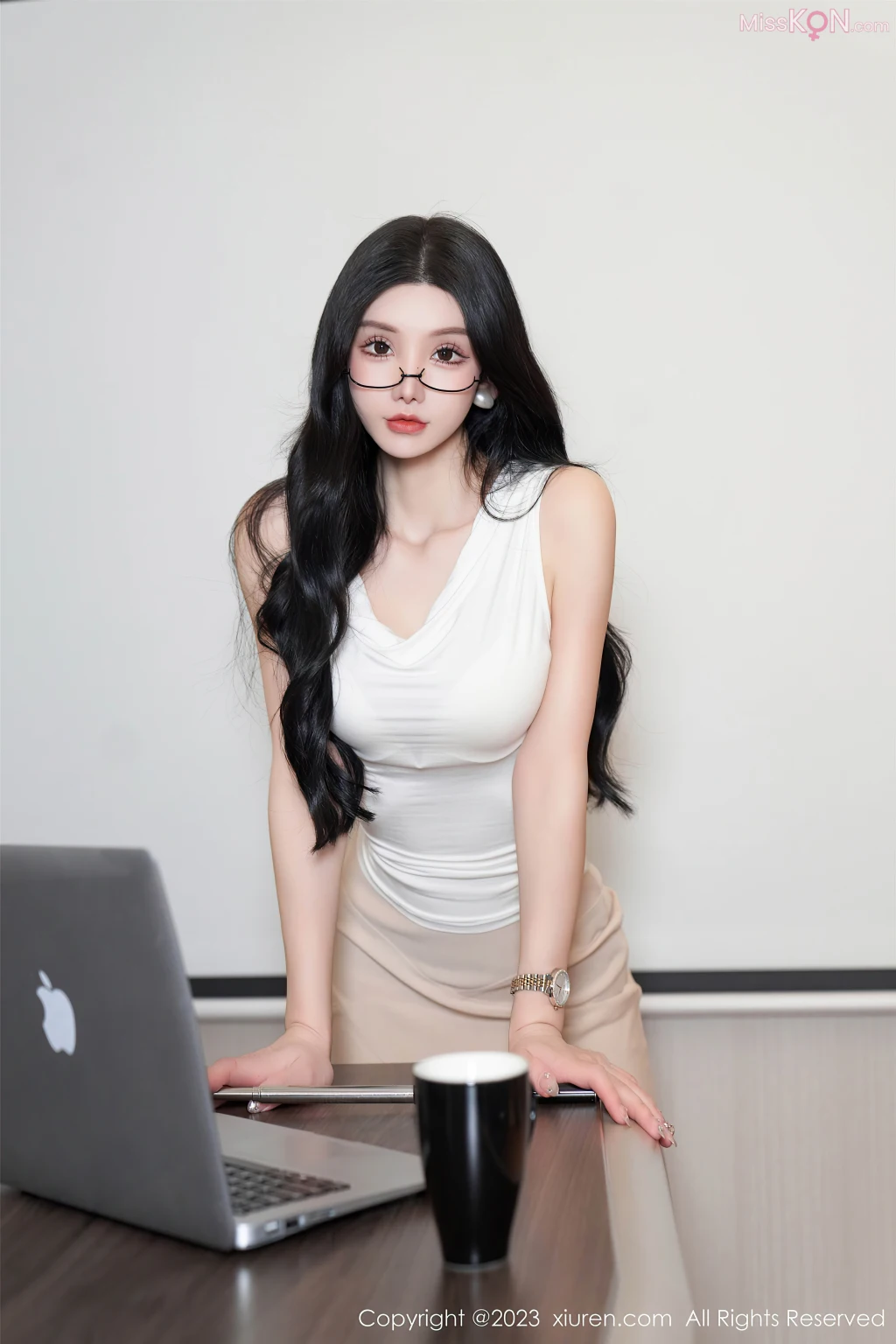 XIUREN No.7675 – 7684 (846 photos)
