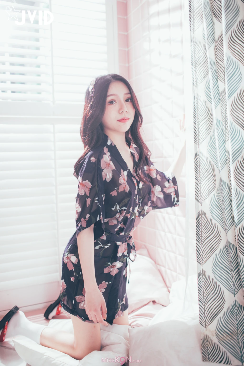 [JVID] 梵梵: 天然美女梵梵 美麗無邪的笑容甜翻你的心 (171 photos )