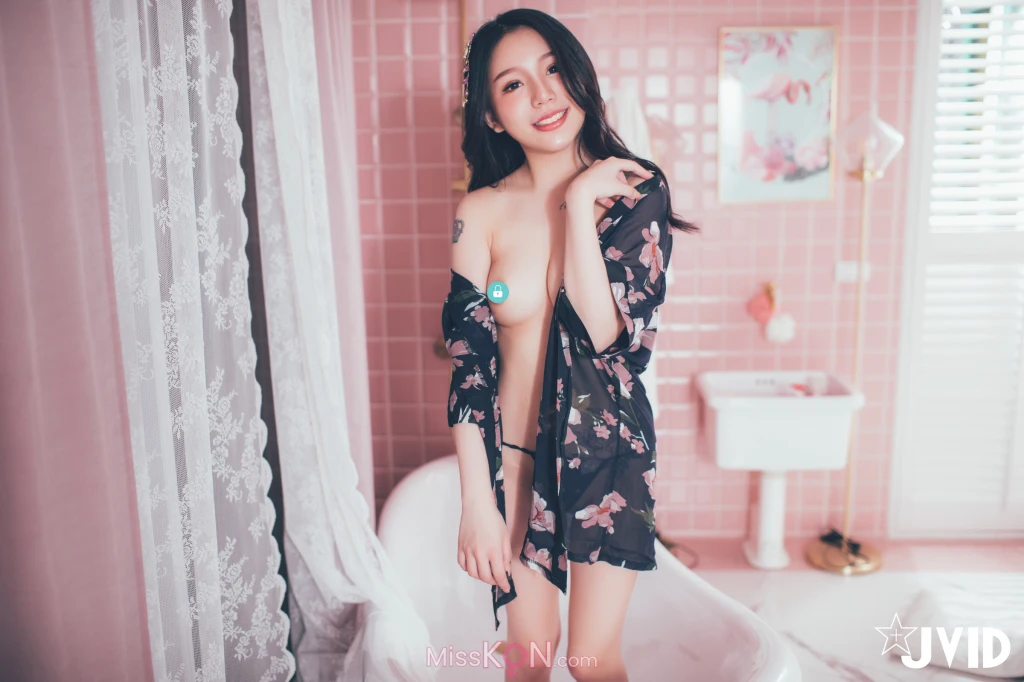 [JVID] 梵梵: 天然美女梵梵 美麗無邪的笑容甜翻你的心 (171 photos )
