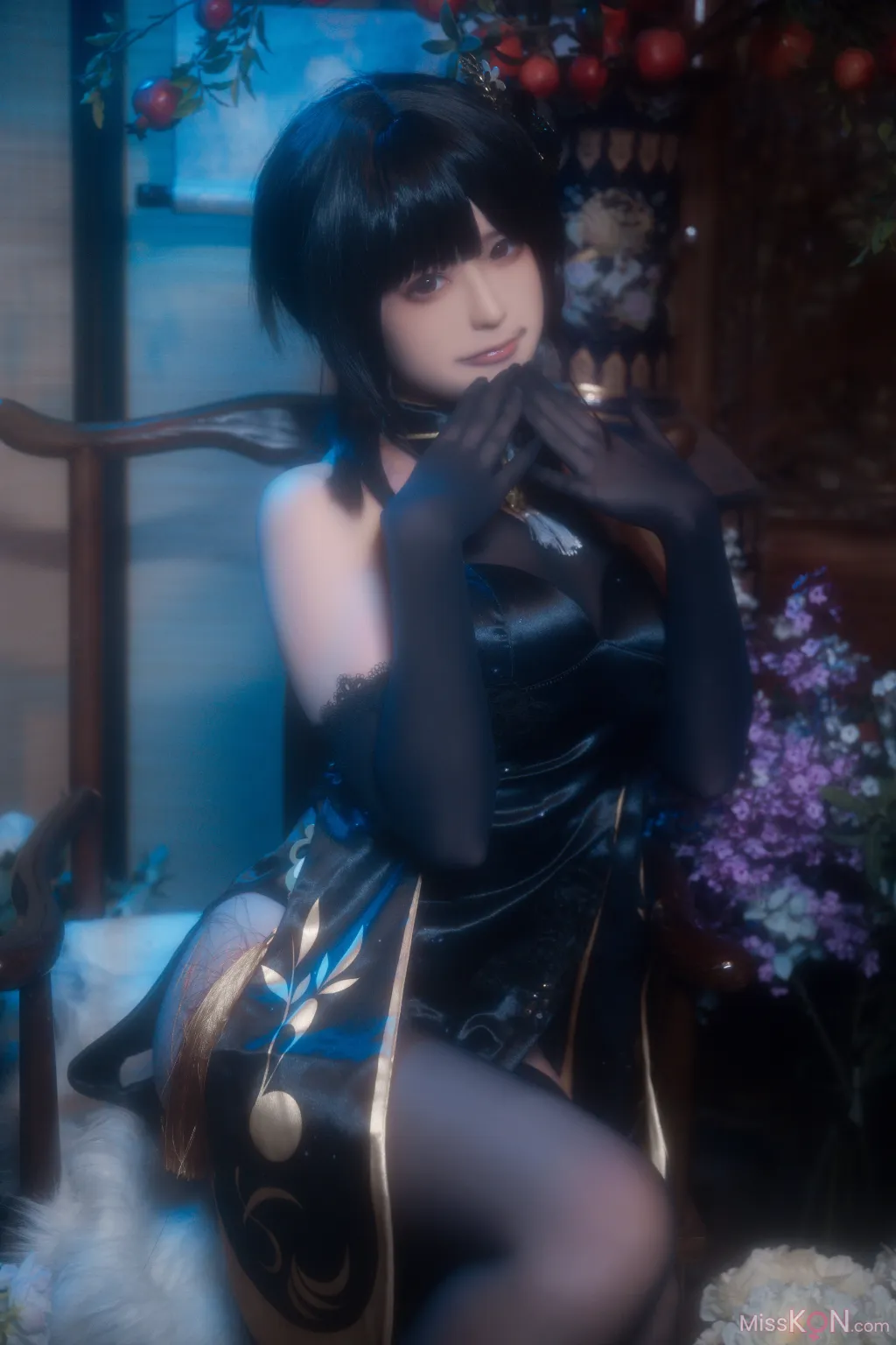 Coser@Quan冉有点饿: 镇海 黑旗袍 (44 photos)