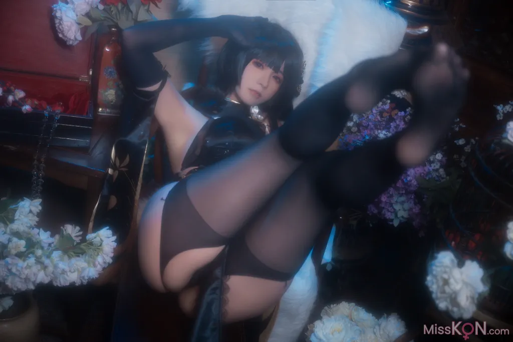 Coser@Quan冉有点饿: 镇海 黑旗袍 (44 photos) – Page 2