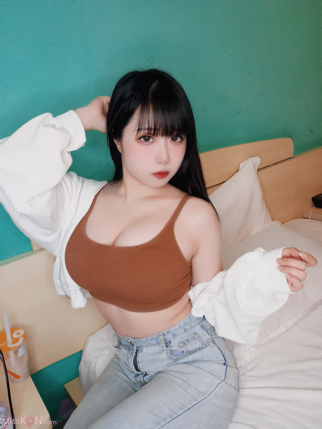 Coser@贞子蜜桃: 运动内搭 (10 photos + 1 video)