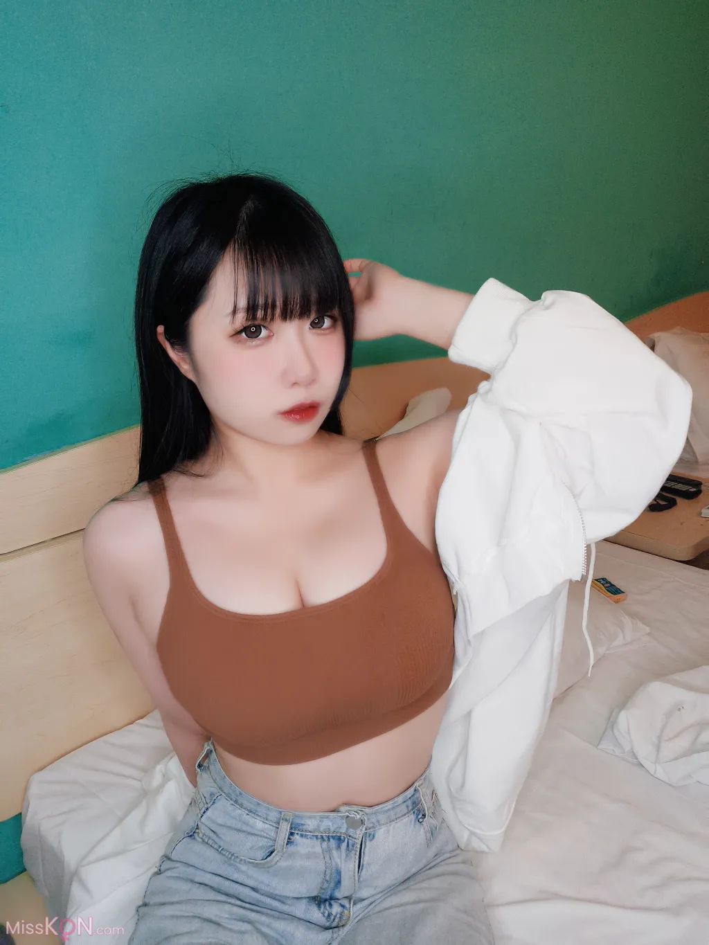 Coser@贞子蜜桃: 运动内搭 (10 photos + 1 video)