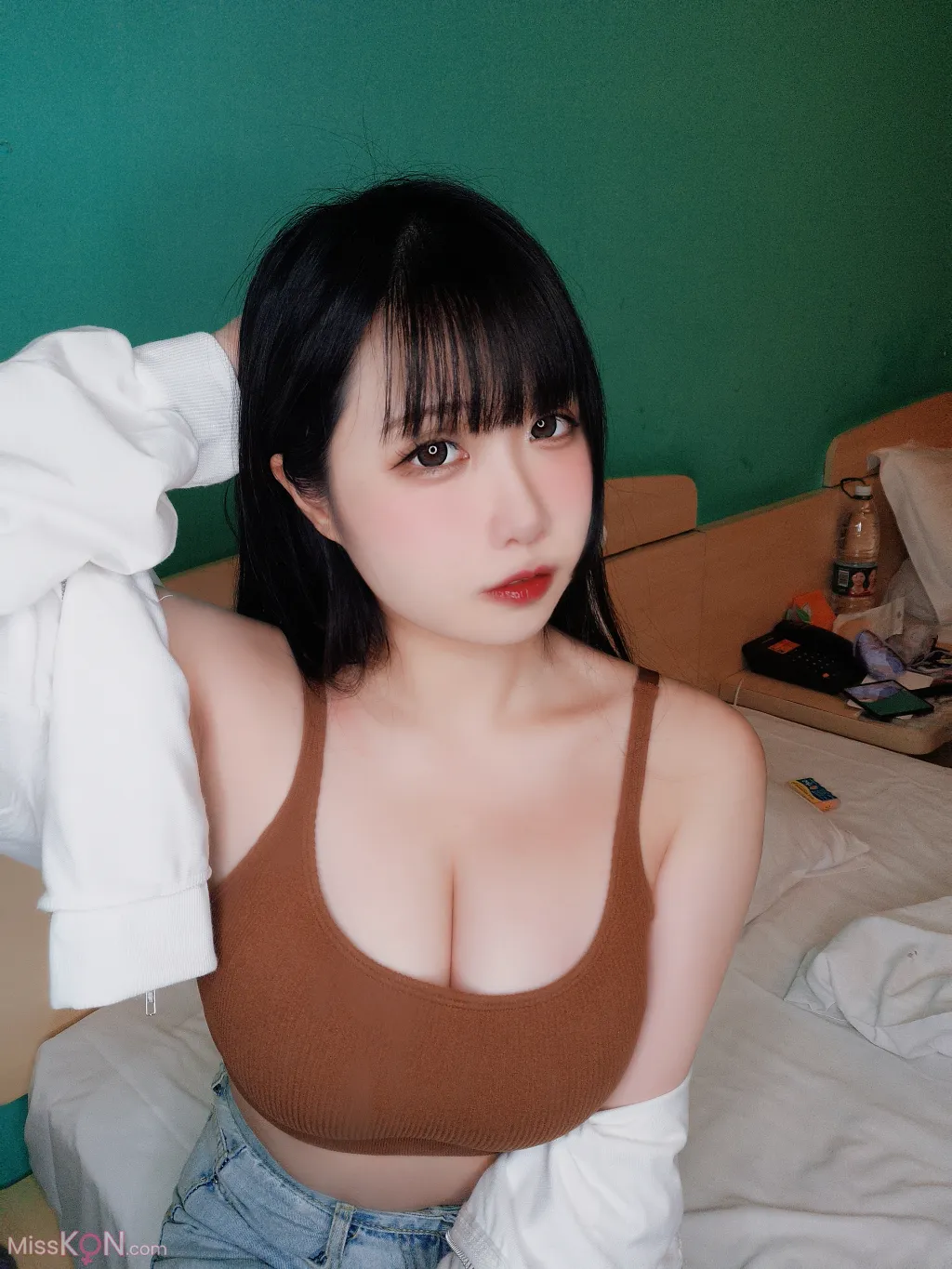 Coser@贞子蜜桃: 运动内搭 (10 photos + 1 video)