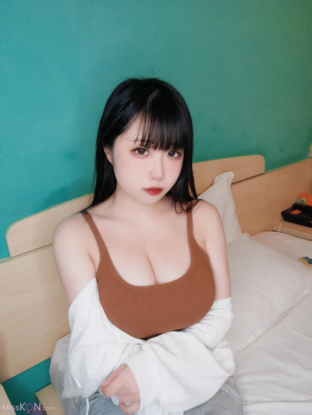 Coser@贞子蜜桃: 运动内搭 (10 photos + 1 video)