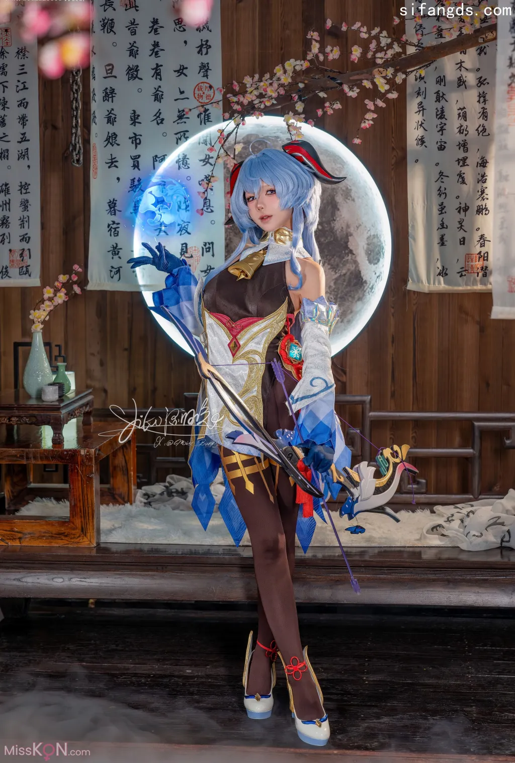 Coser@黏黏团子兔: 11月作品『循循守月-甘雨』- SY (73 photos )