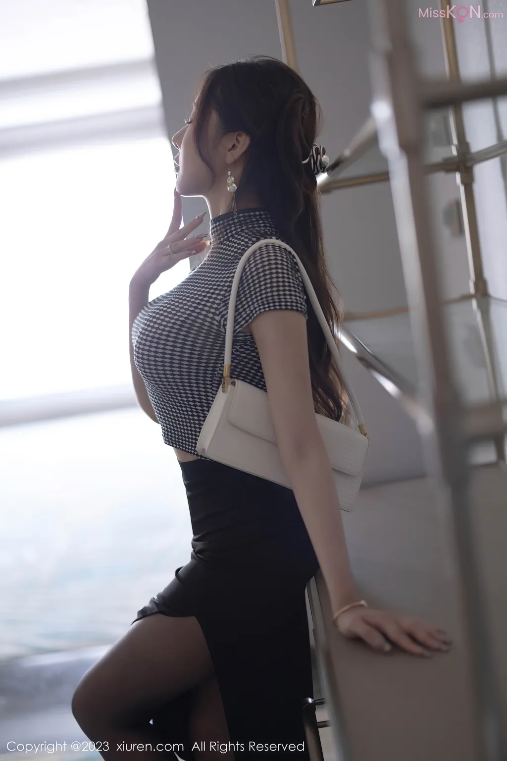 XIUREN No.7695 – 7704 (757 photos)