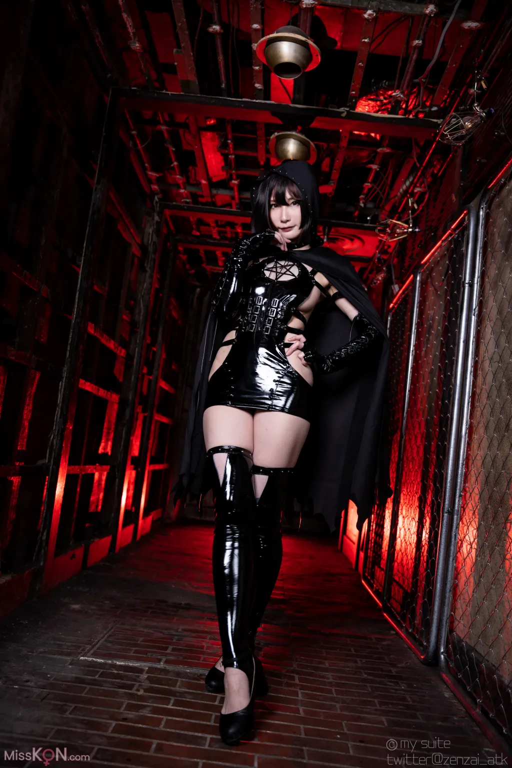 Coser@Atsuki (あつき): SUITE B-Tough (414 photos )