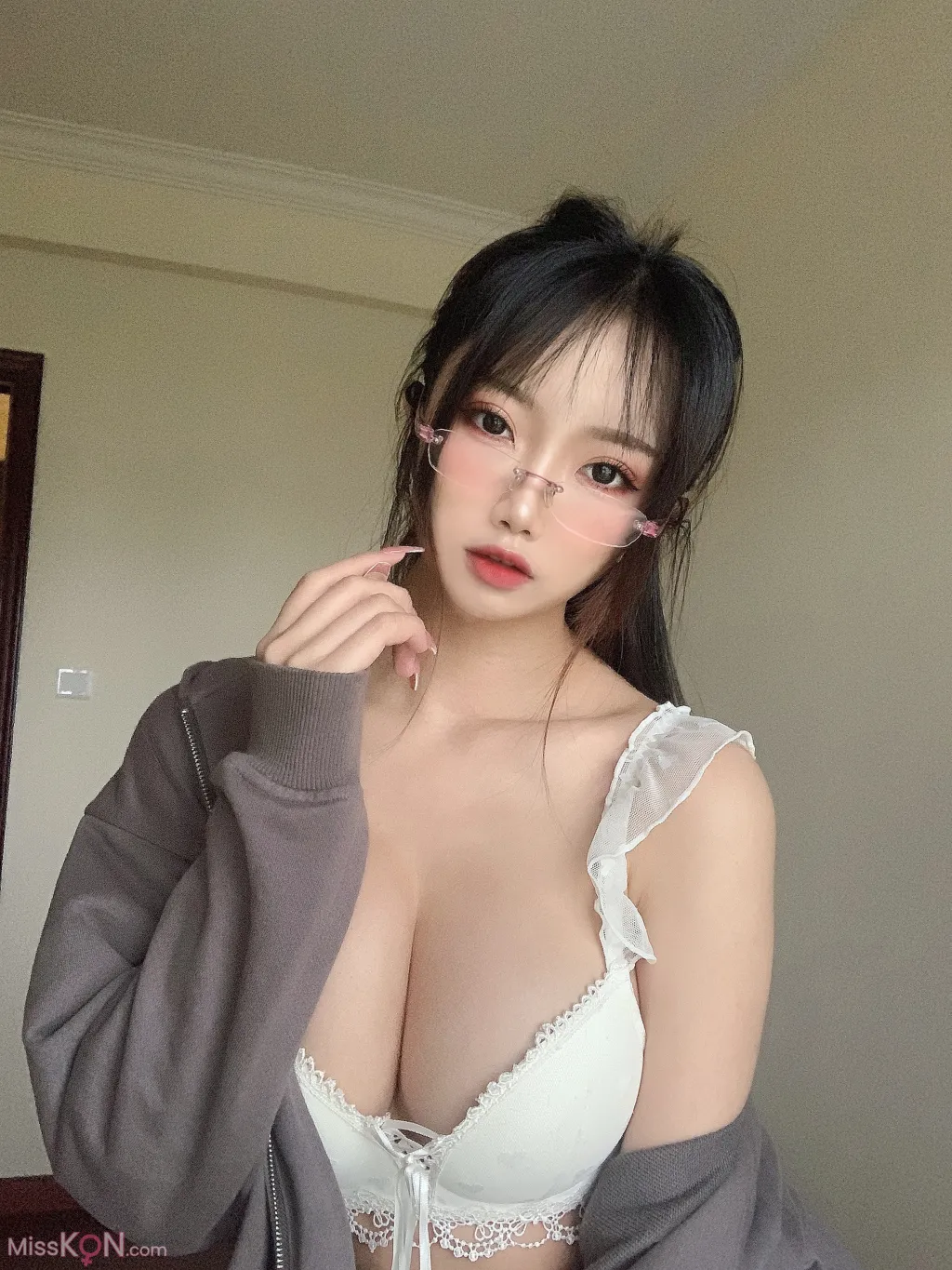 Coser@鬼畜瑶在不在w: 白内衣 (34 photos )
