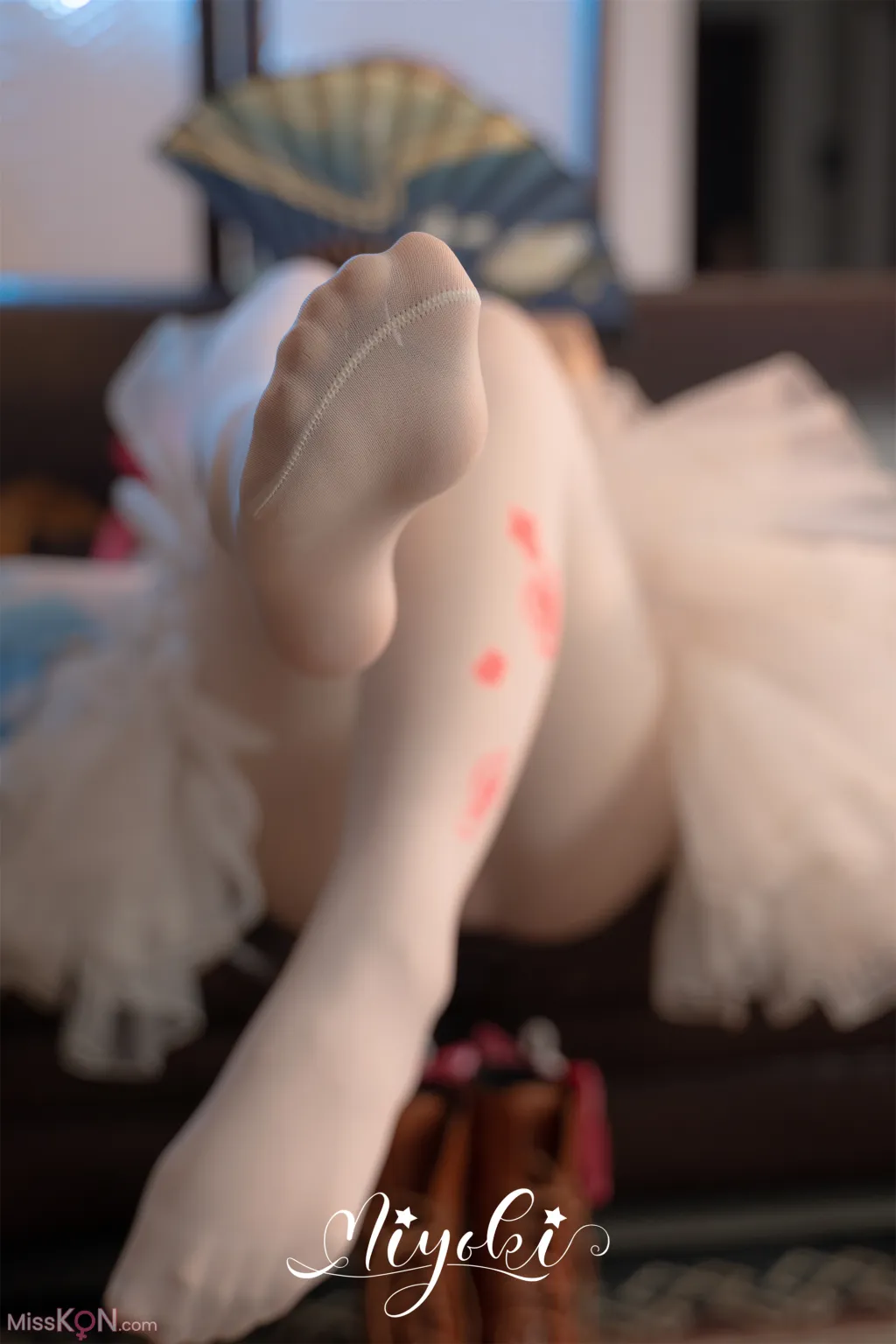 Coser@铃木美咲 (Misaki Suzuki): 神里绫华 花时来信，性感美腿 少女白丝 玲珑小脚榨精 清纯反差 (47 photos) – Page 3