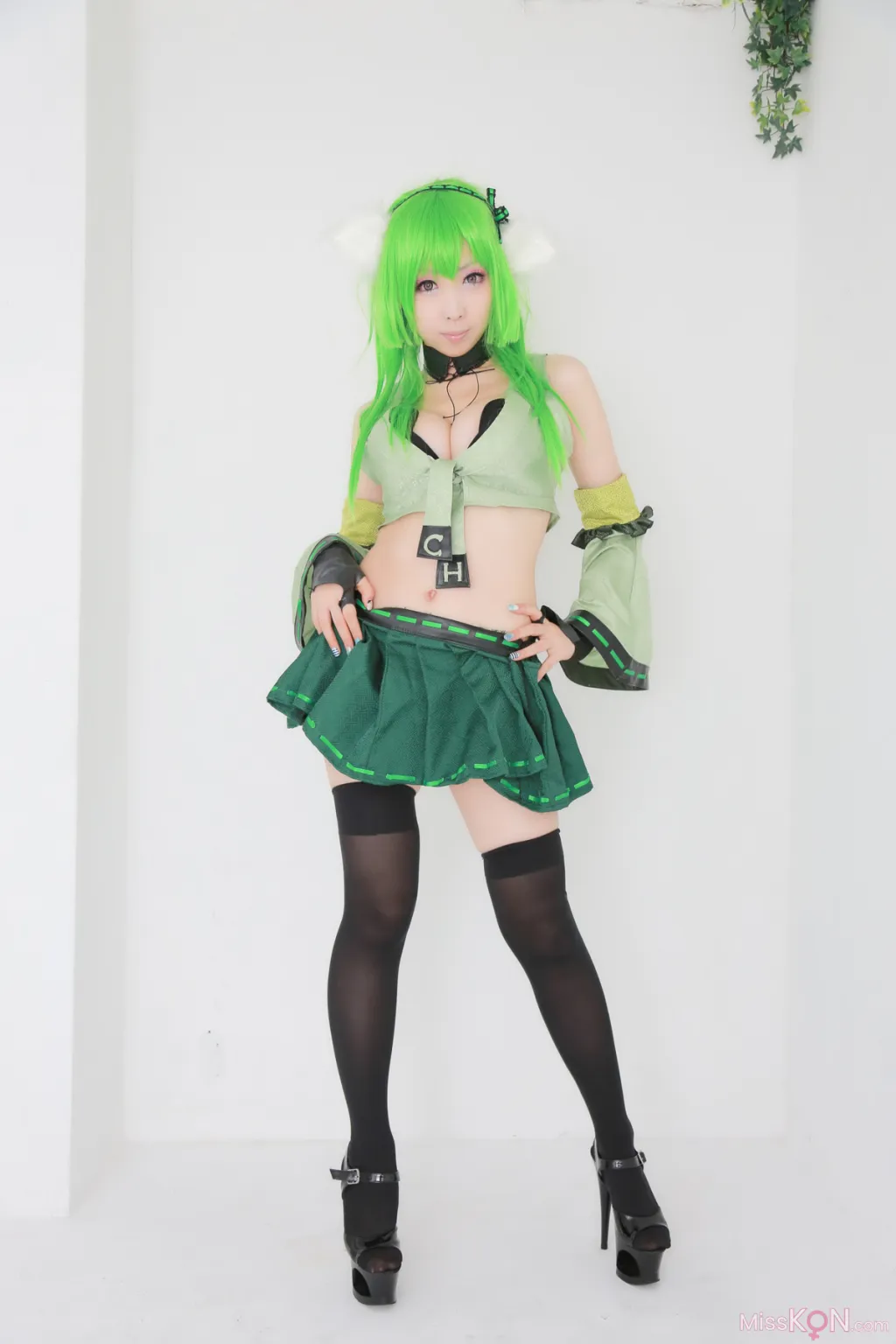 Coser@Reku Momoiro (桃色れく): [KURUPIKA] COSHOLIC 15 (183 photos)