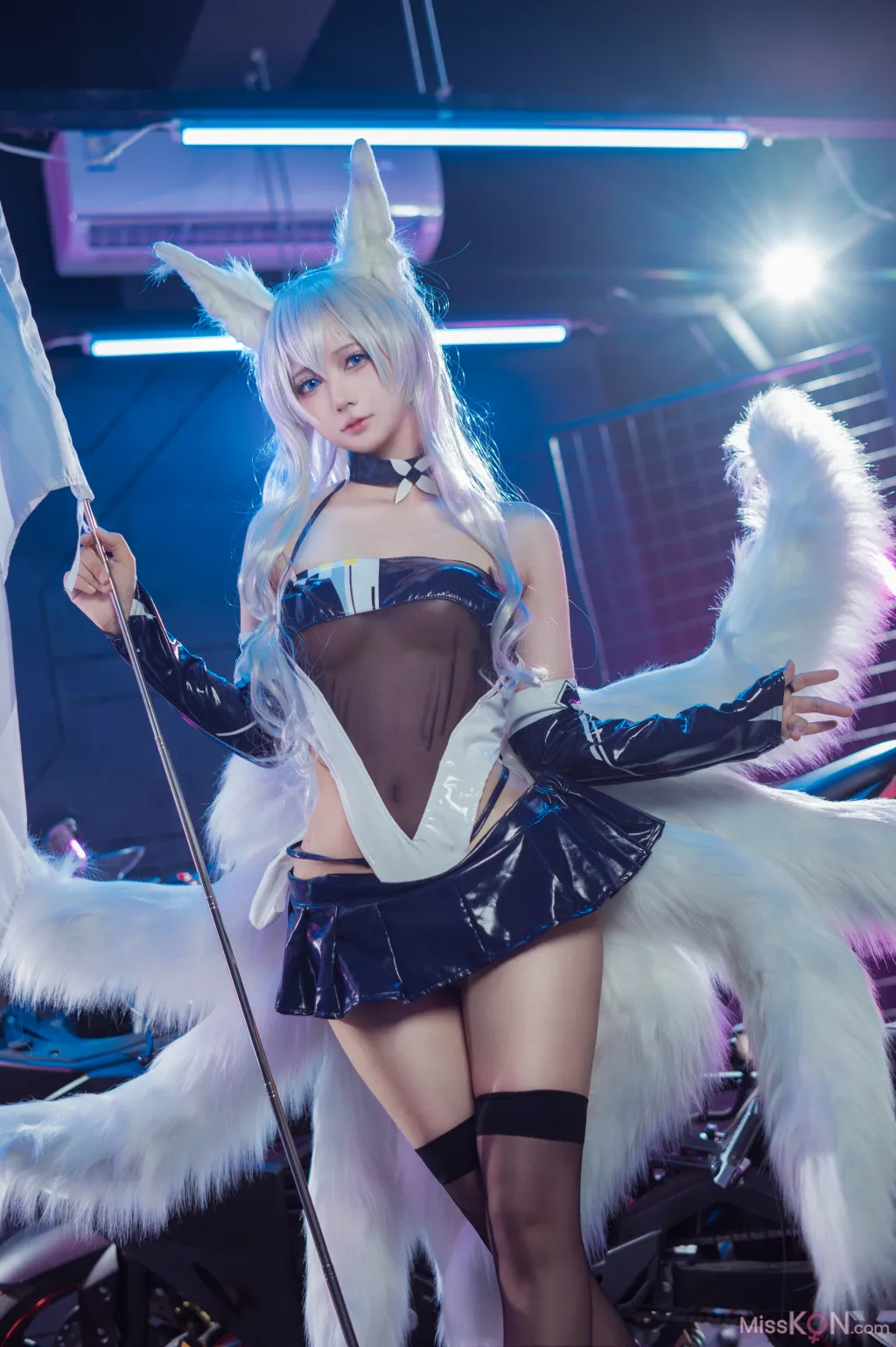 Coser@喜欢爱理吗 &amp; 艾西aiwest: 碧蓝航线 巴尔的摩&amp;信浓 赛车女郎 (47 photos)