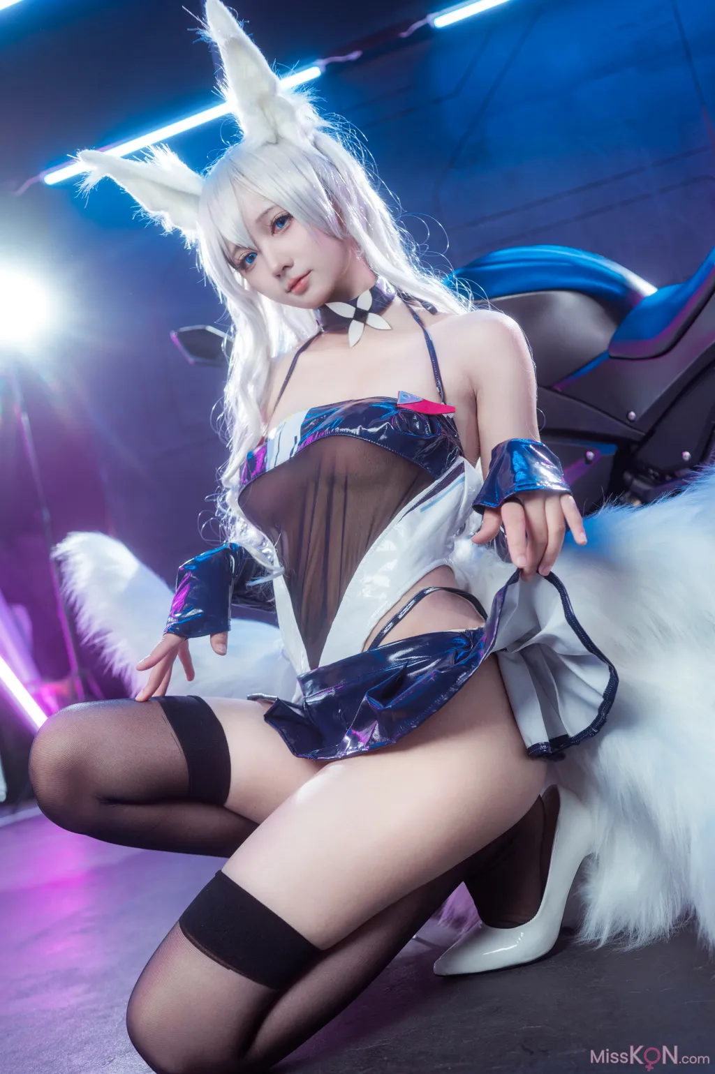 Coser@喜欢爱理吗 &amp; 艾西aiwest: 碧蓝航线 巴尔的摩&amp;信浓 赛车女郎 (47 photos)