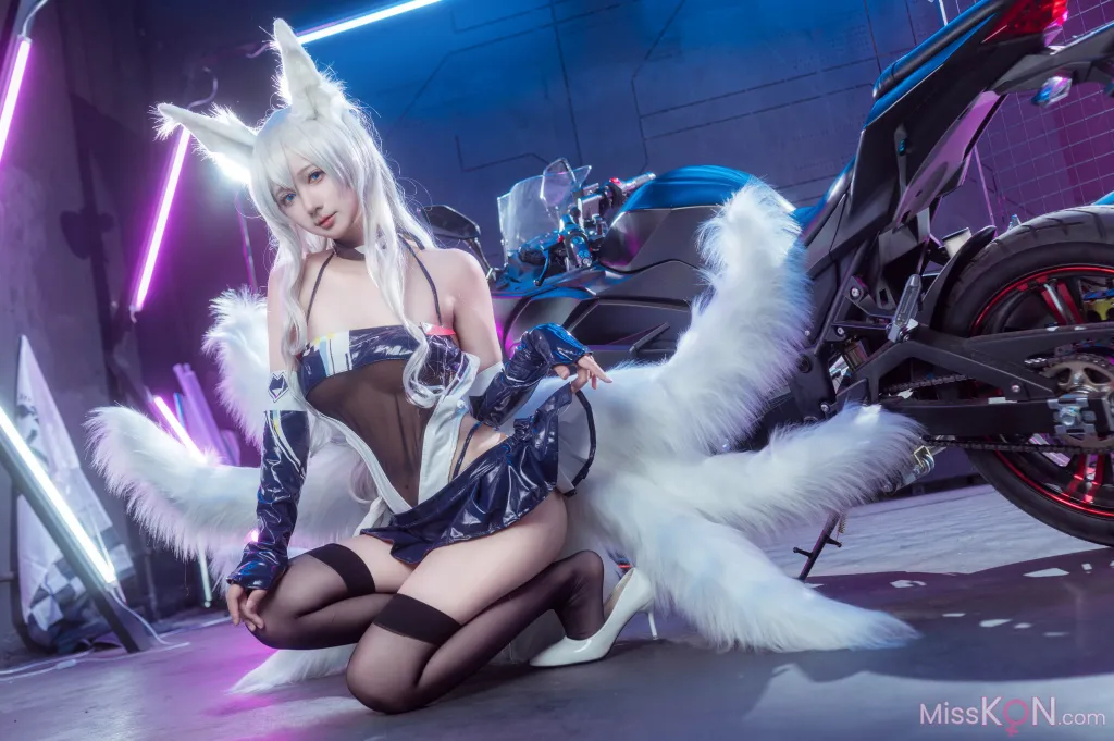 Coser@喜欢爱理吗 &amp; 艾西aiwest: 碧蓝航线 巴尔的摩&amp;信浓 赛车女郎 (47 photos)