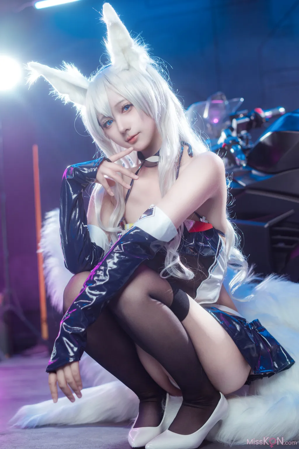 Coser@喜欢爱理吗 &amp; 艾西aiwest: 碧蓝航线 巴尔的摩&amp;信浓 赛车女郎 (47 photos)