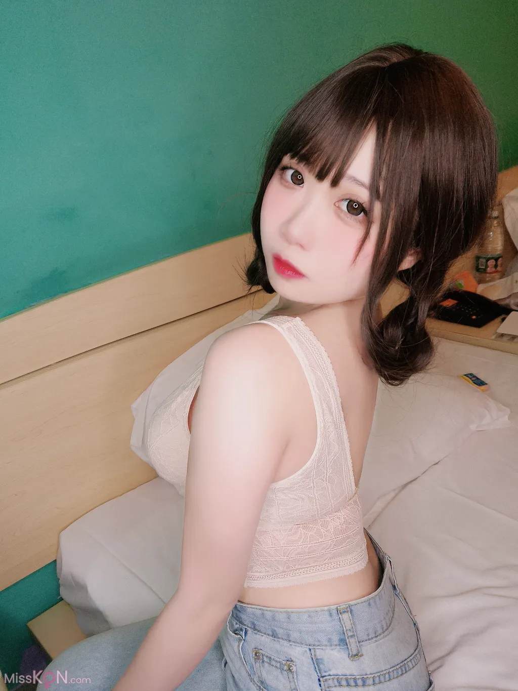 Coser@贞子蜜桃: V领 (10 photos )
