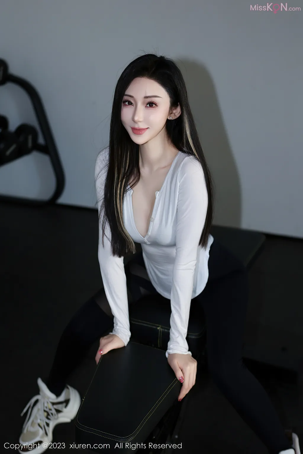 XIUREN No.7705 – 7714 (779 photos)