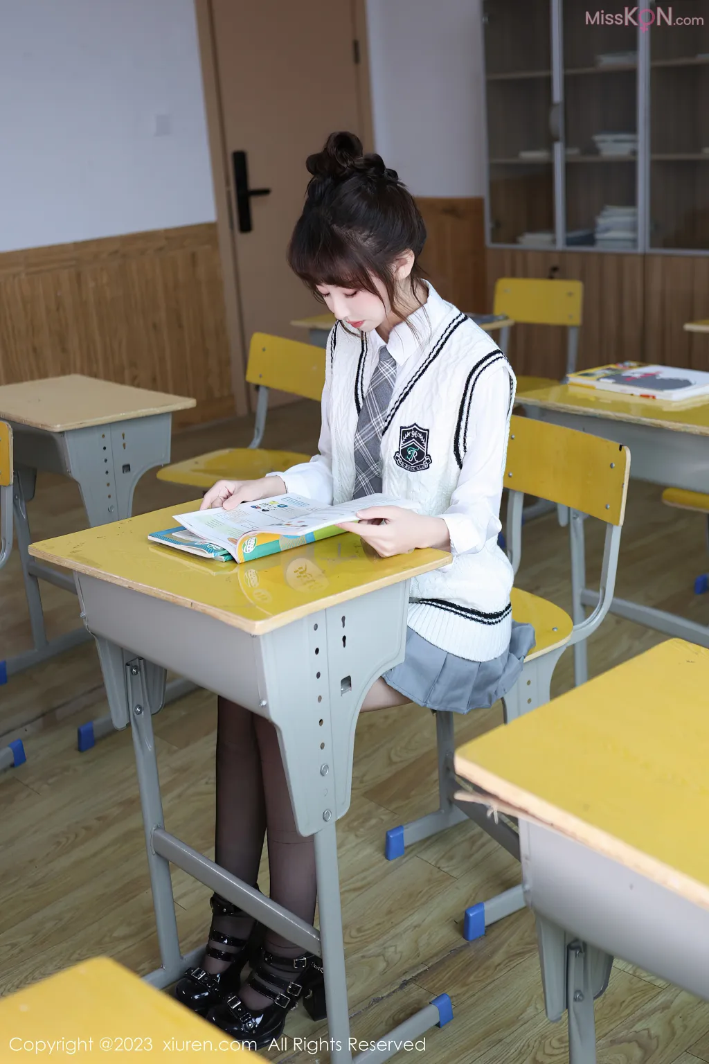 XIUREN No.7705 – 7714 (779 photos) – Page 27