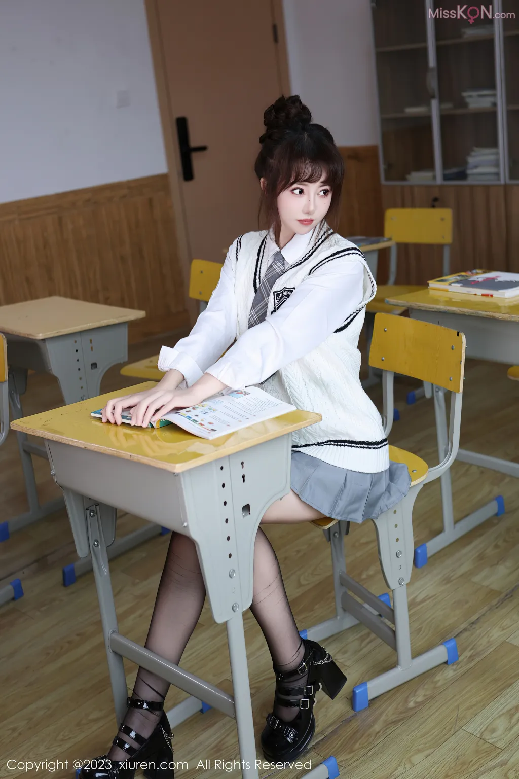 XIUREN No.7705 – 7714 (779 photos) – Page 27