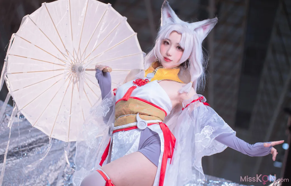 Coser@刺青Poi: 胡桃 (9 photos)