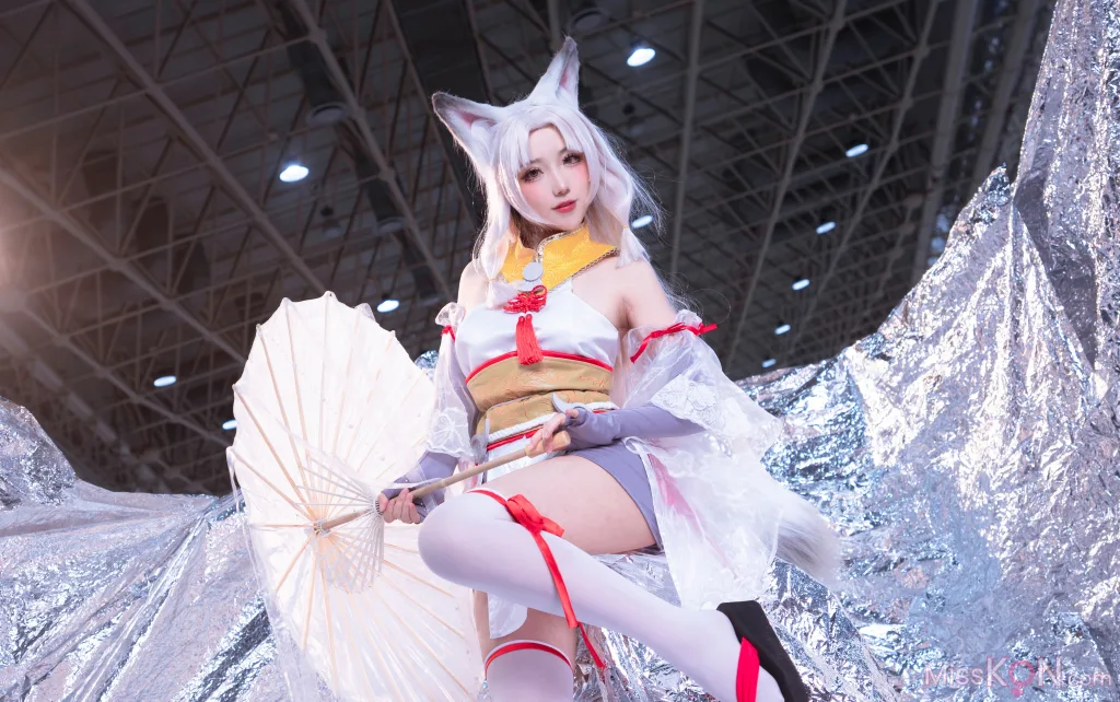 Coser@刺青Poi: 胡桃 (9 photos)