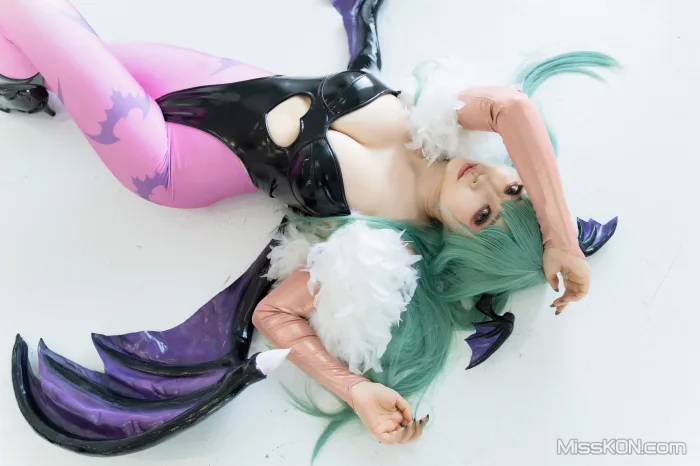 Coser@Reku Momoiro (桃色れく): MORRIGAN AENSLAND (243 photos)