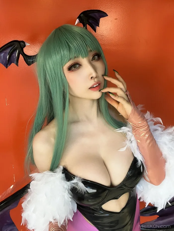 Coser@Reku Momoiro (桃色れく): MORRIGAN AENSLAND (243 photos)