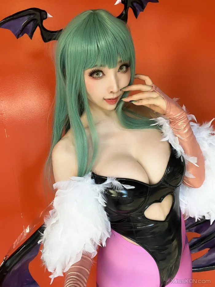Coser@Reku Momoiro (桃色れく): MORRIGAN AENSLAND (243 photos)
