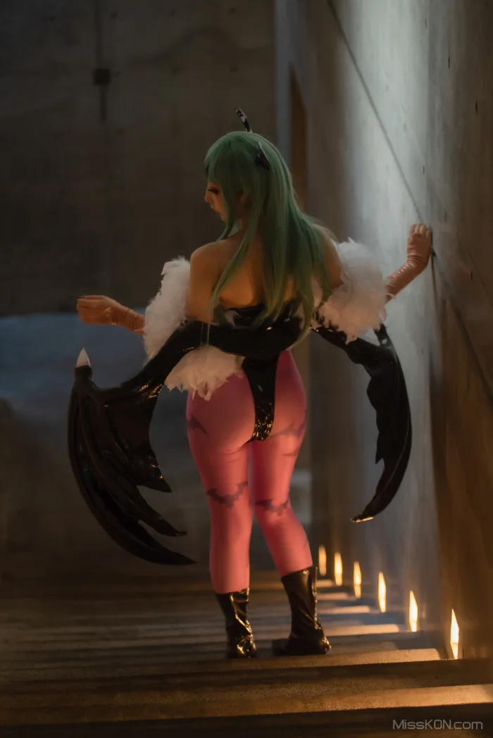 Coser@Reku Momoiro (桃色れく): MORRIGAN AENSLAND (243 photos)