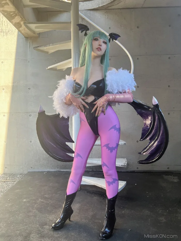 Coser@Reku Momoiro (桃色れく): MORRIGAN AENSLAND (243 photos)