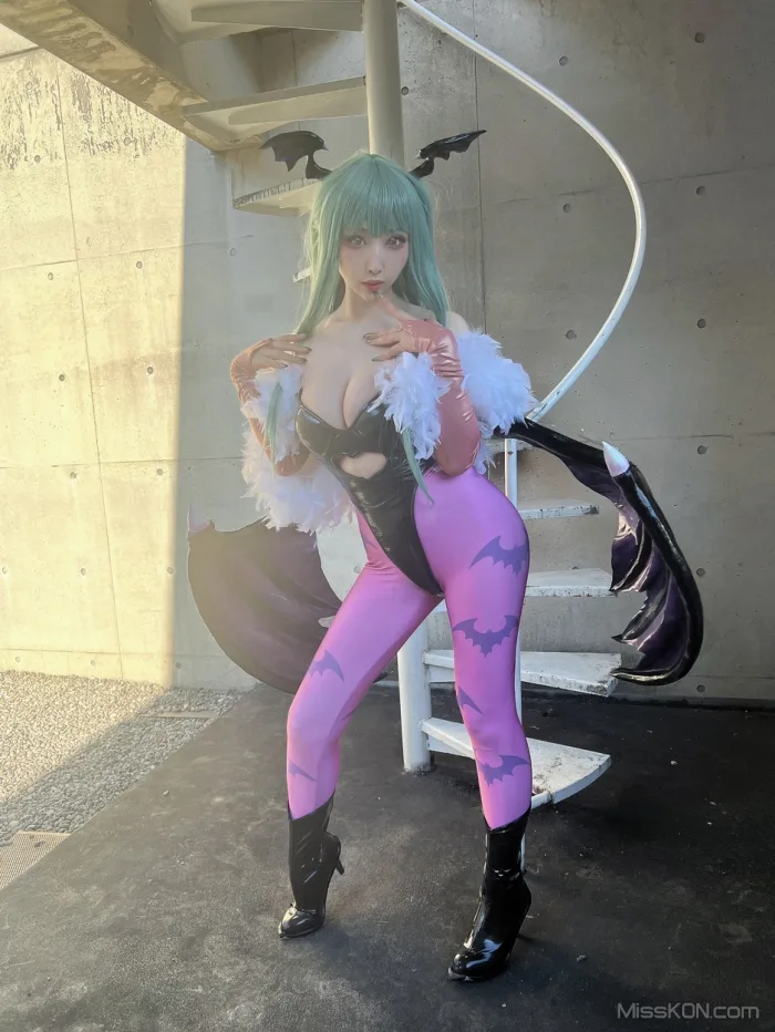 Coser@Reku Momoiro (桃色れく): MORRIGAN AENSLAND (243 photos)