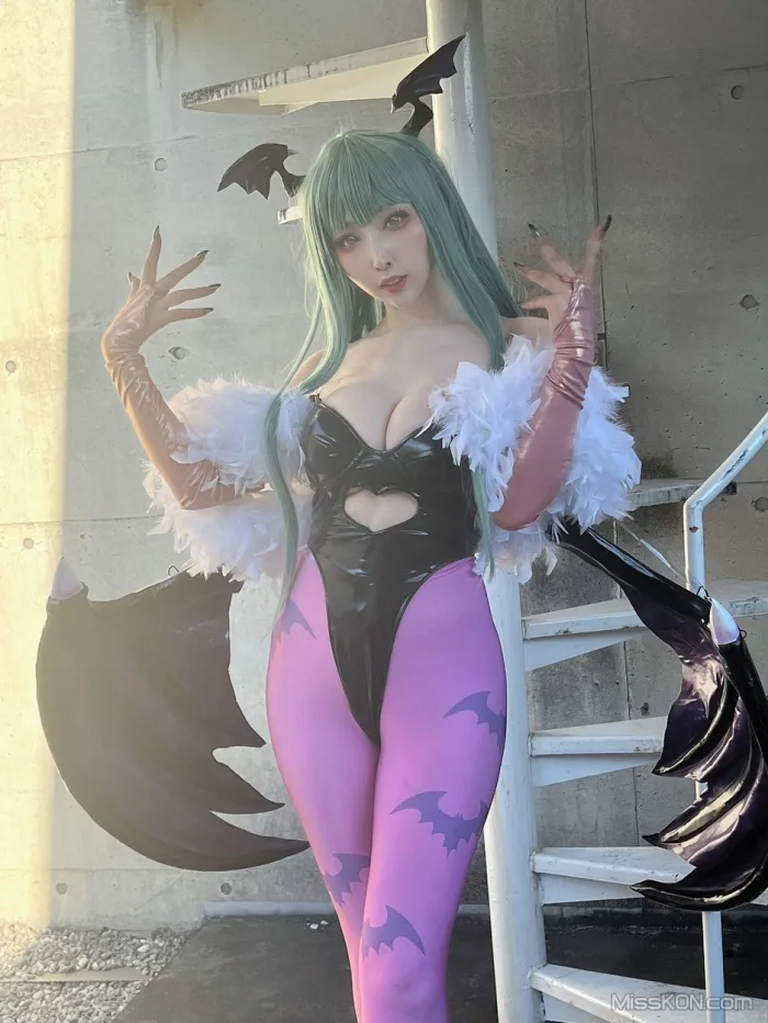 Coser@Reku Momoiro (桃色れく): MORRIGAN AENSLAND (243 photos)